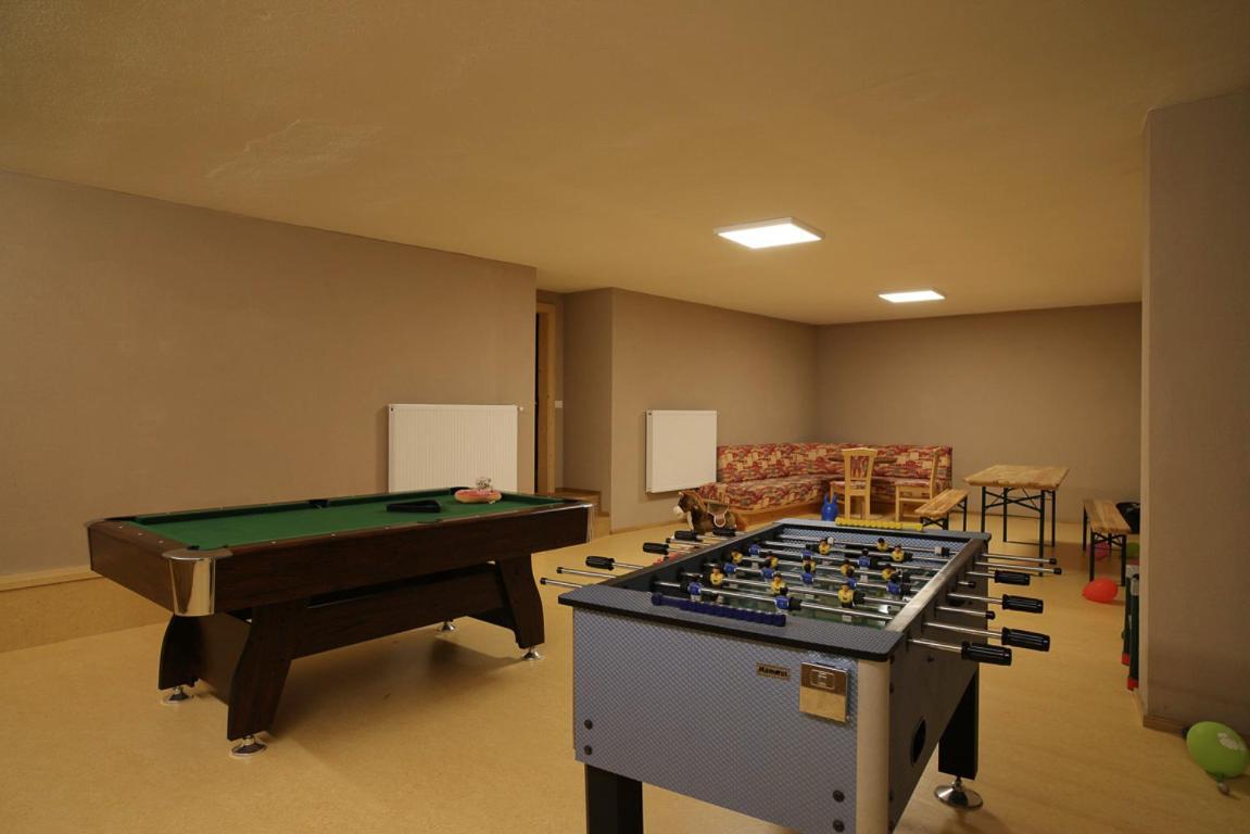 Ferienwohnung Ciasa Mirio' Wengen Exterior foto